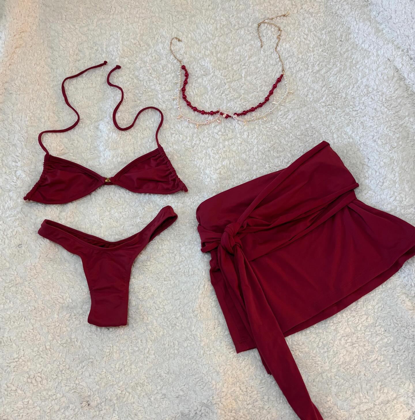 Seja no verão, no carnaval ou naquele fim de tarde especial.

Acesse nosso link na bio para garantir seu conjunto+ saia Rio. 

🎊✨🍒👙☀️